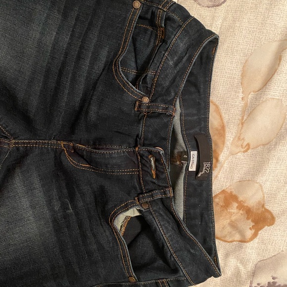 Jeans - Picture 2 of 4